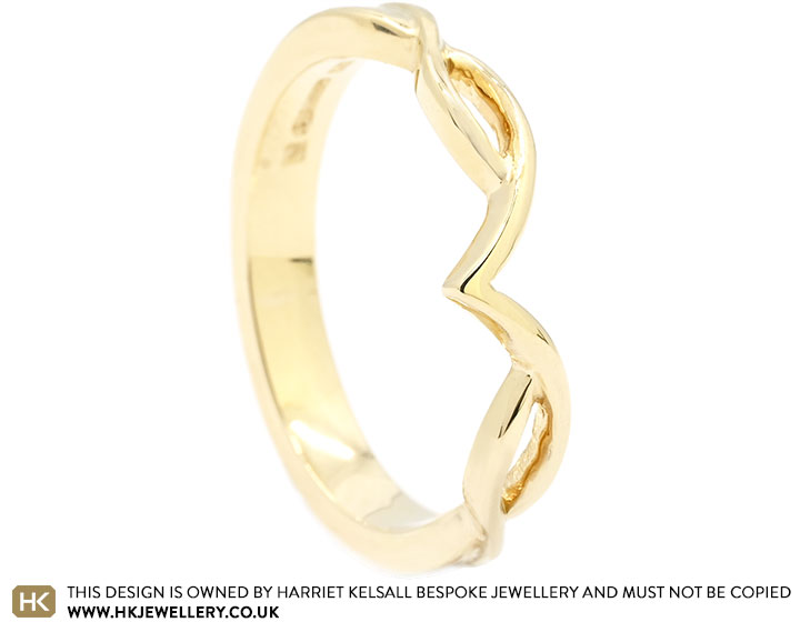 Twisted yellow gold hot sale wedding band