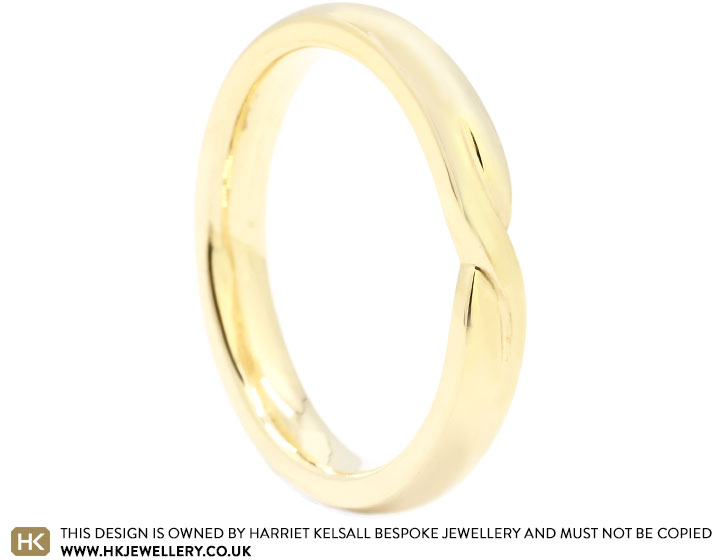 24982-recycled-yellow-gold-mobius-twist-wedding-ring_2.jpg