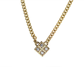 23985-yellow-gold-necklace-with-star-set-diamonds_1.jpg