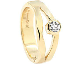 25238-yellow-gold-hinged-ring-with-split-shoulder-and-diamond_1.jpg