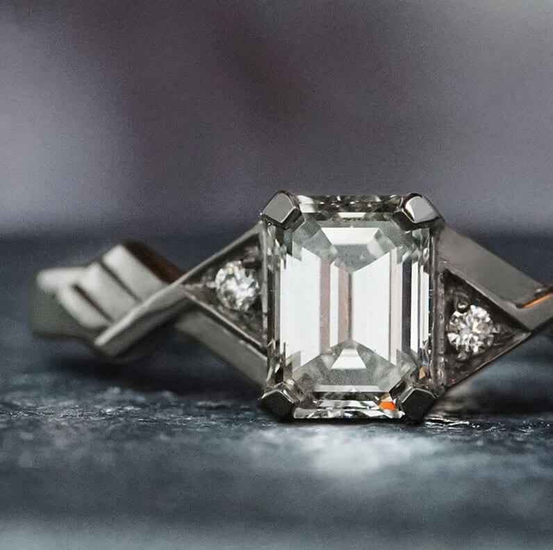 19044-palladium-art-deco-inspired-emerald-cut-diamond-engagement-ring_9.jpg