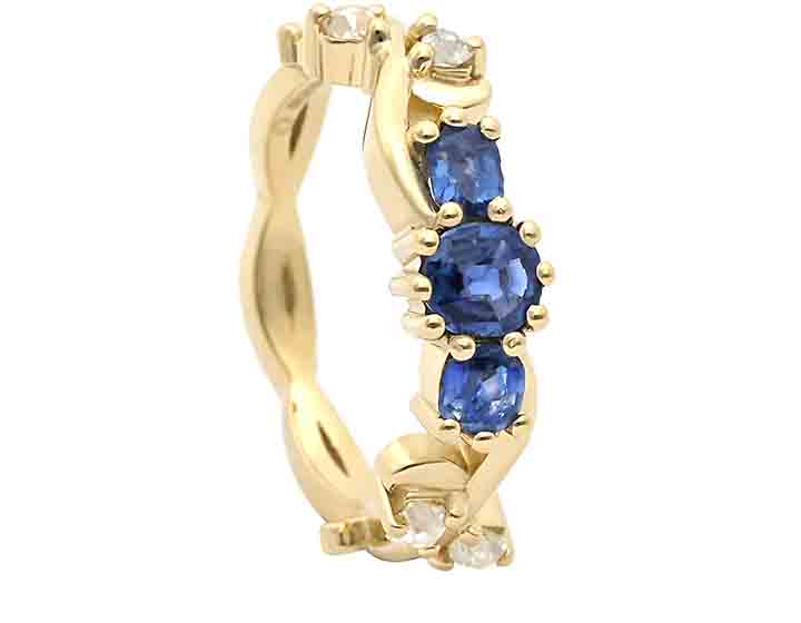 Zoe's Nature Inspired Sapphire and Diamond Engagement Ring