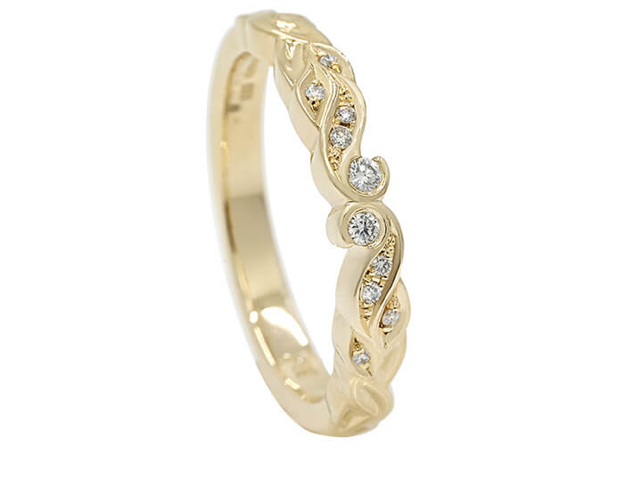 Vine Leaf Inspired Yellow Gold and Diamond Ring