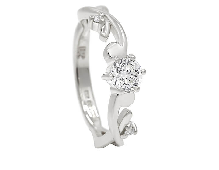 Musical Note Inspired Diamond Ring