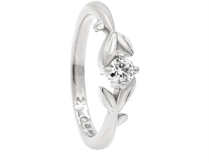 Liz's Fairtrade 18ct White Gold Floral Engagement Ring