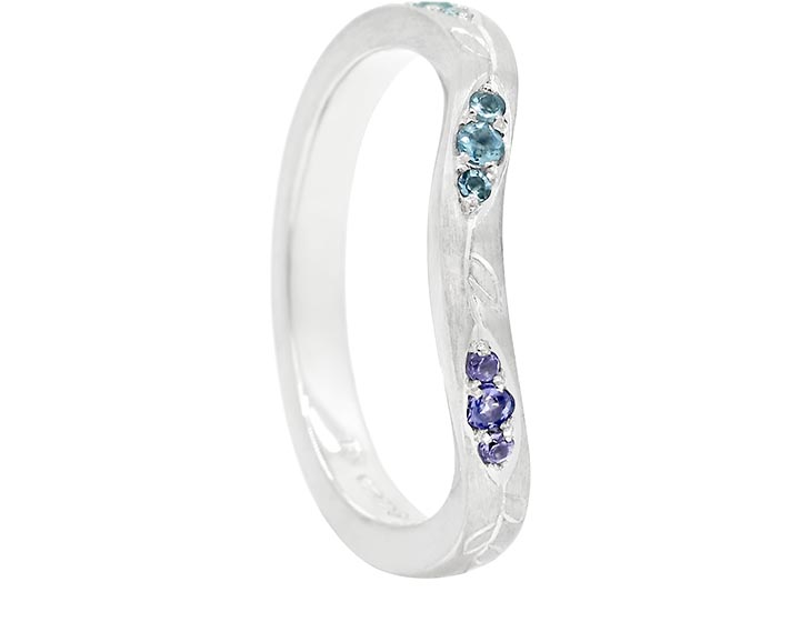 Giulia's Waved Ring With Tanzanite, Topaz and Aquamarine