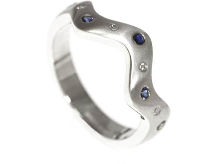 Anita's unqiue 9ct white gold 'wave' inspired ring