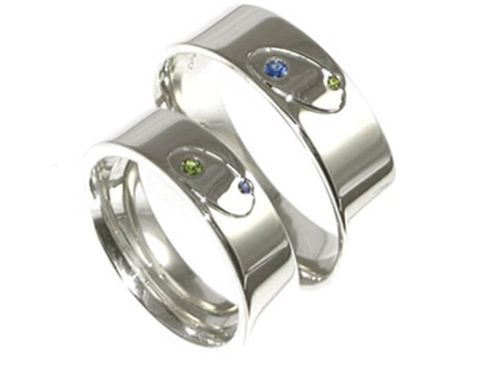 Orbit inspired matching wedding bands