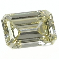 Laboratory Grown Yellow 7.94x5.58mm 1.55ct Emerald cut Diamond