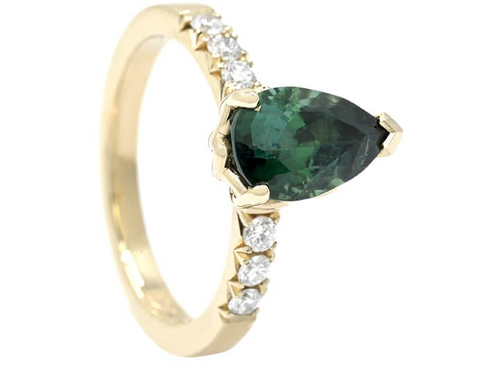 Pear Cut Green Tourmaline with Diamonds in Fairtrade Gold