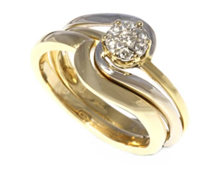 Sharon's delicate yellow gold fitted wedding ring