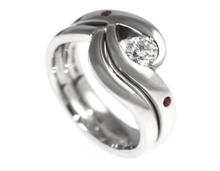 A delicate palladium fitted wedding ring