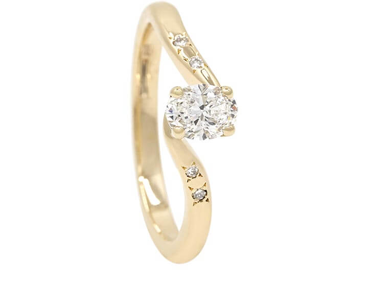 Elegant Oval Diamond Engagement Ring