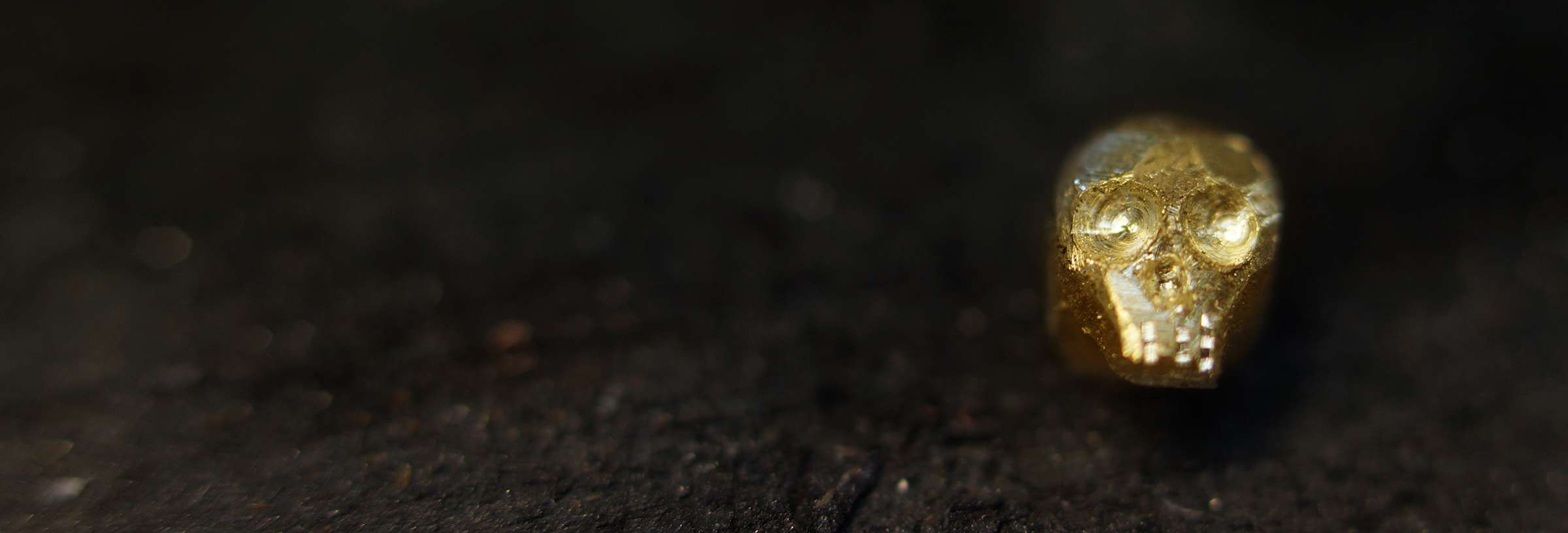 Dirty Gold Harriet Kelsall