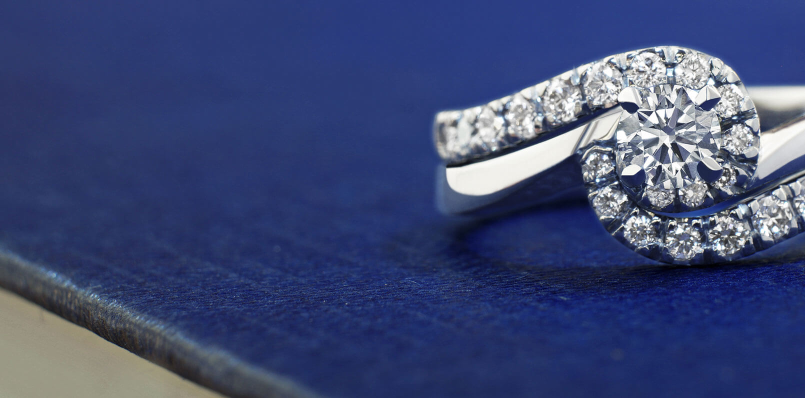 Browse Fitted Wedding Rings