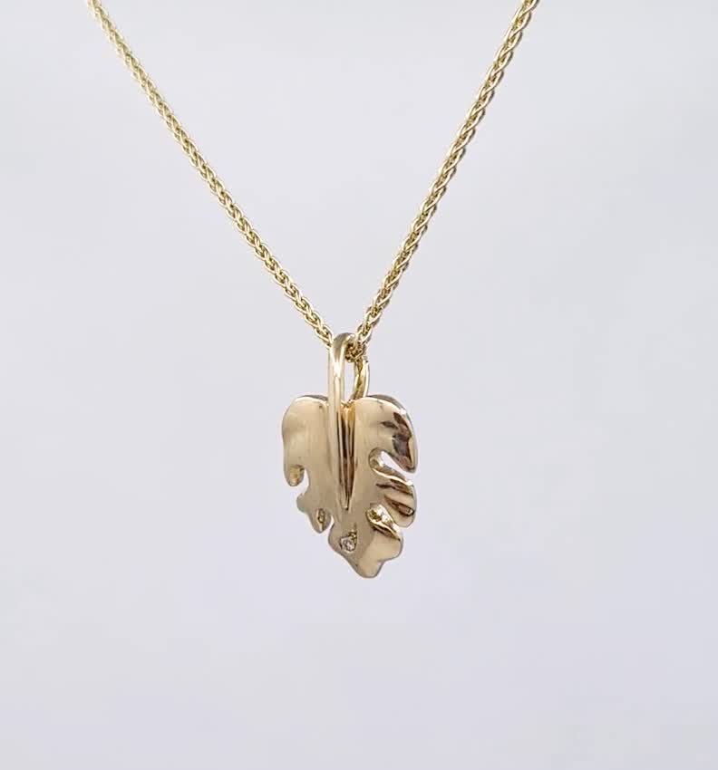 Dainty Monstera Leaf Pendant Necklace – The Cord Gallery
